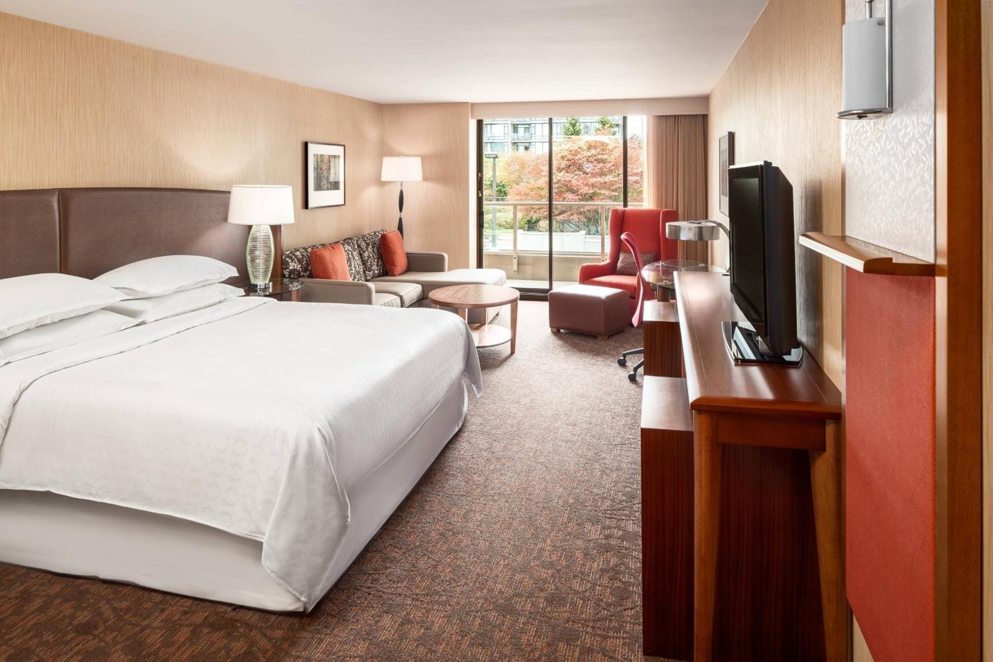 Sheraton Vancouver Airport Hotel Ричмонд Экстерьер фото